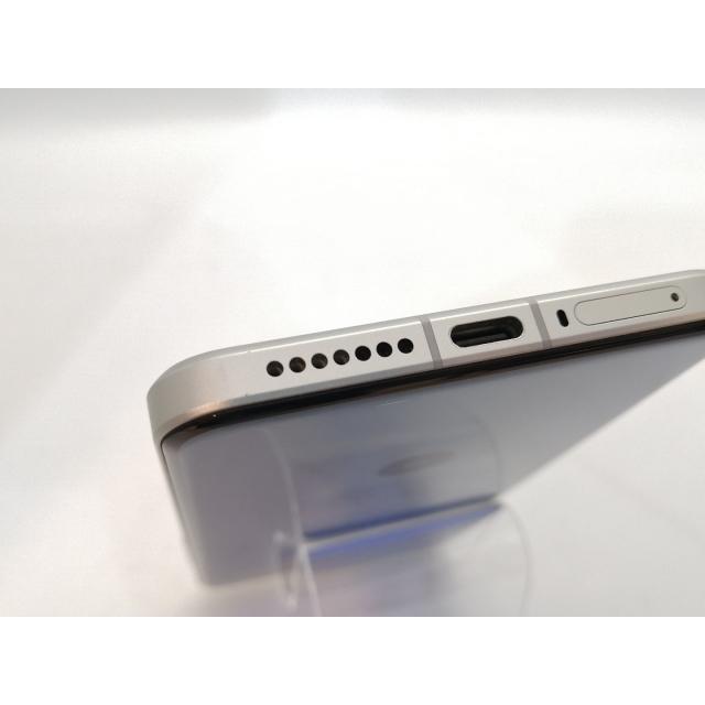 【中古】Xiaomi 国内版【SIMフリー】 Xiaomi 15 Ultra (フォトグラフィーキット付き) ホワイト 16GB 512GB【高崎モントレー】保証期間１ヶ月【ランクA】の画像