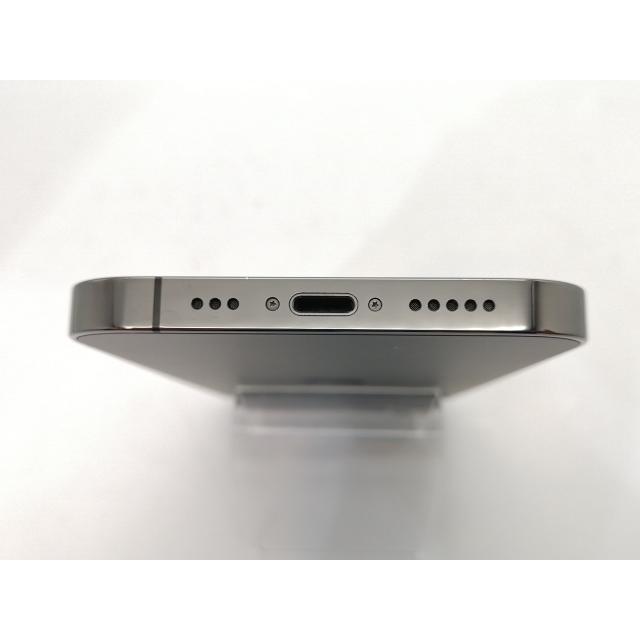 【中古】Apple SoftBank 【SIMロック解除済み】 iPhone 12 Pro 256GB グラファイト MGM93J/A【高崎モントレー】保証期間１ヶ月【ランクC】の画像