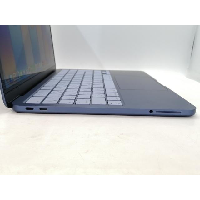【中古】Apple MacBook Neo 13インチ A18 Pro(CPU:6C/GPU:5C) 8GB/256GB インディゴ MHFF4J/A (13インチ,A18 Pro)【高崎モントレー】保証期間１ヶ月【ランクA】の画像
