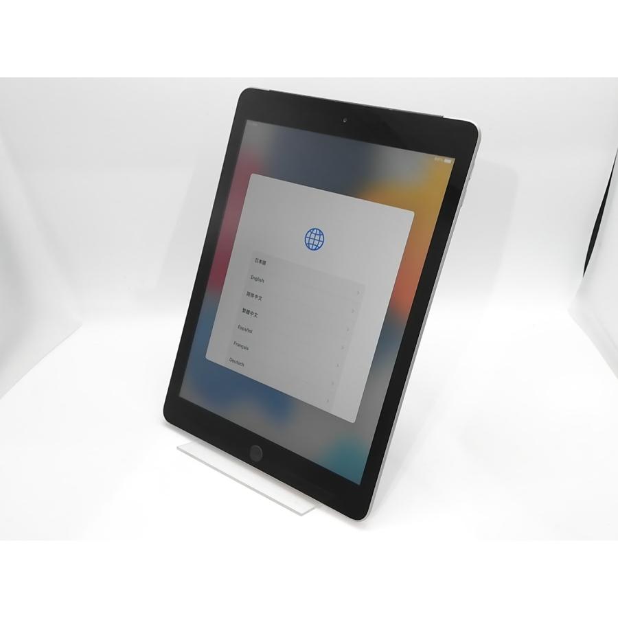 中古】Apple au 【SIMロック解除済み】 iPad（第5世代/2017） 32GB