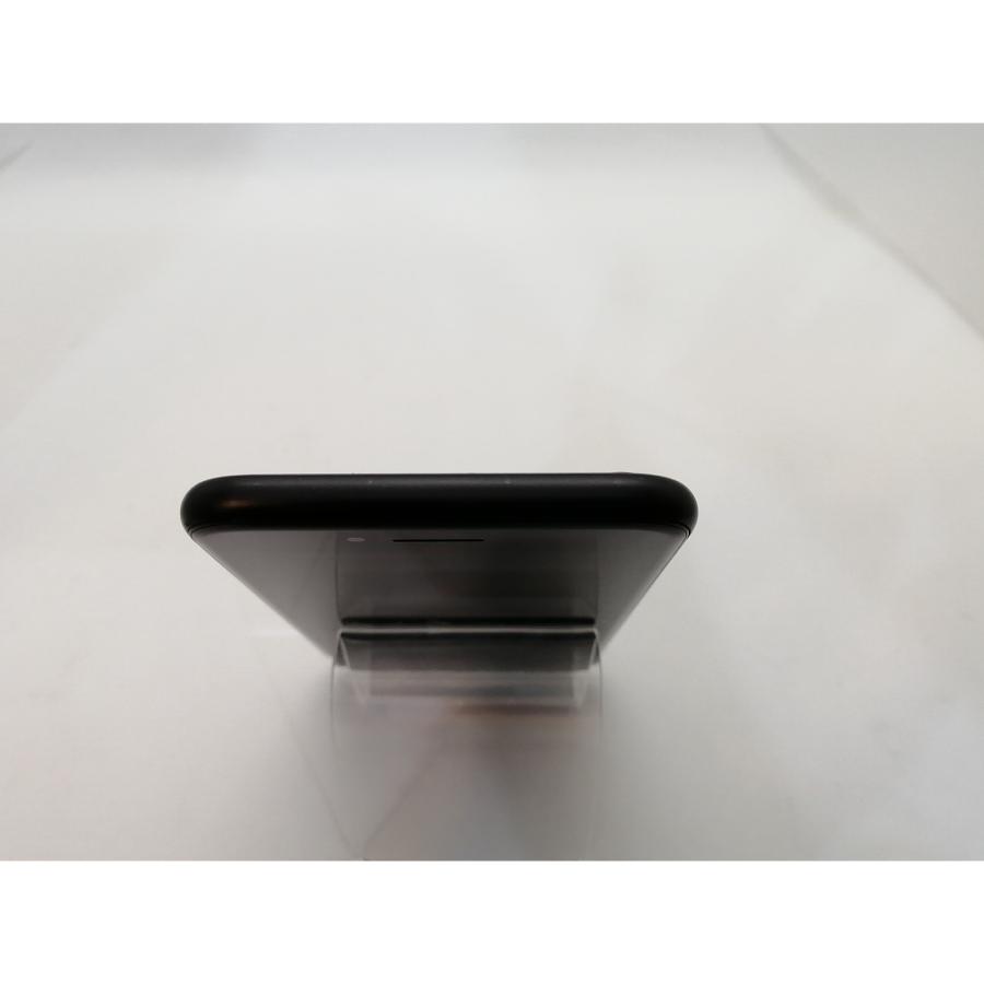 中古】Apple docomo 【SIMロック解除済み】 iPhone 7 128GB ブラック 