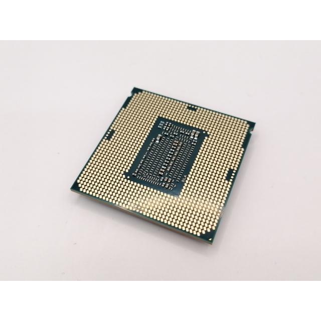 中古】Intel Core i7-9700K (3.6GHz/TB:4.9GHz/SRG15/R0) bulk LGA1151