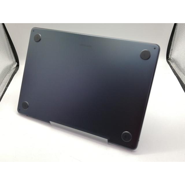 【中古】Apple MacBook Air 13インチ CTO (M2,2022) ミッドナイト M2(CPU:8C/GPU:10C)/16G/512G/67W(70W) AC【秋葉2号】保証期間１ヶ月【ランクA】の画像