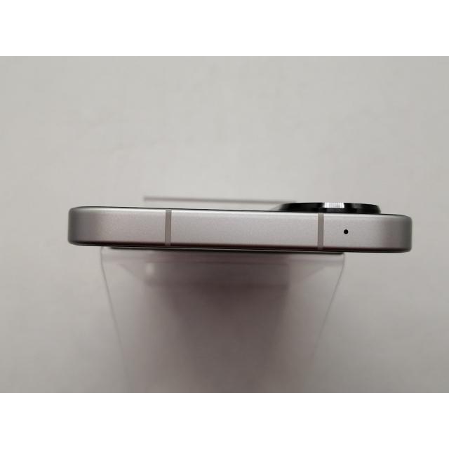 中古】Xiaomi 国内版 【SIMフリー】 Poco F7 シルバー 12GB 256GB