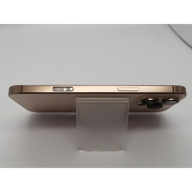 【中古】Apple 国内版 【SIMフリー】 iPhone 16 Pro Max 256GB デザートチタニウム MYWJ3J/A【大須アメ横】保証期間１ヶ月【ランクB】の画像