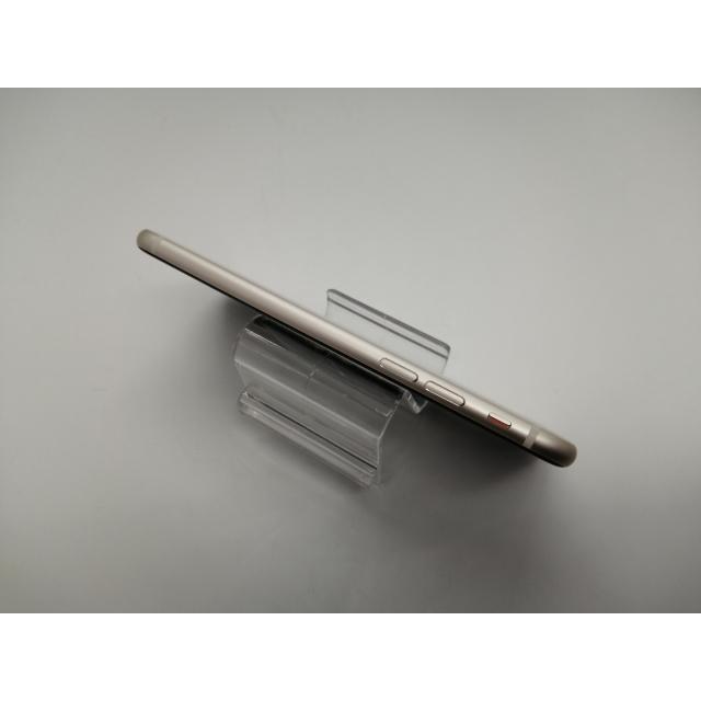 【中古】Apple au 【SIMフリー】 iPhone SE（第3世代） 64GB スターライト MMYD3J/A【大須アメ横】保証期間１ヶ月【ランクA】の画像