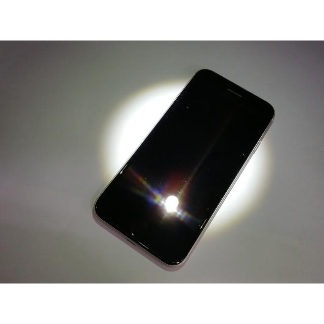 中古】Apple docomo 【SIMフリー】 iPhone SE（第3世代） 128GB スター
