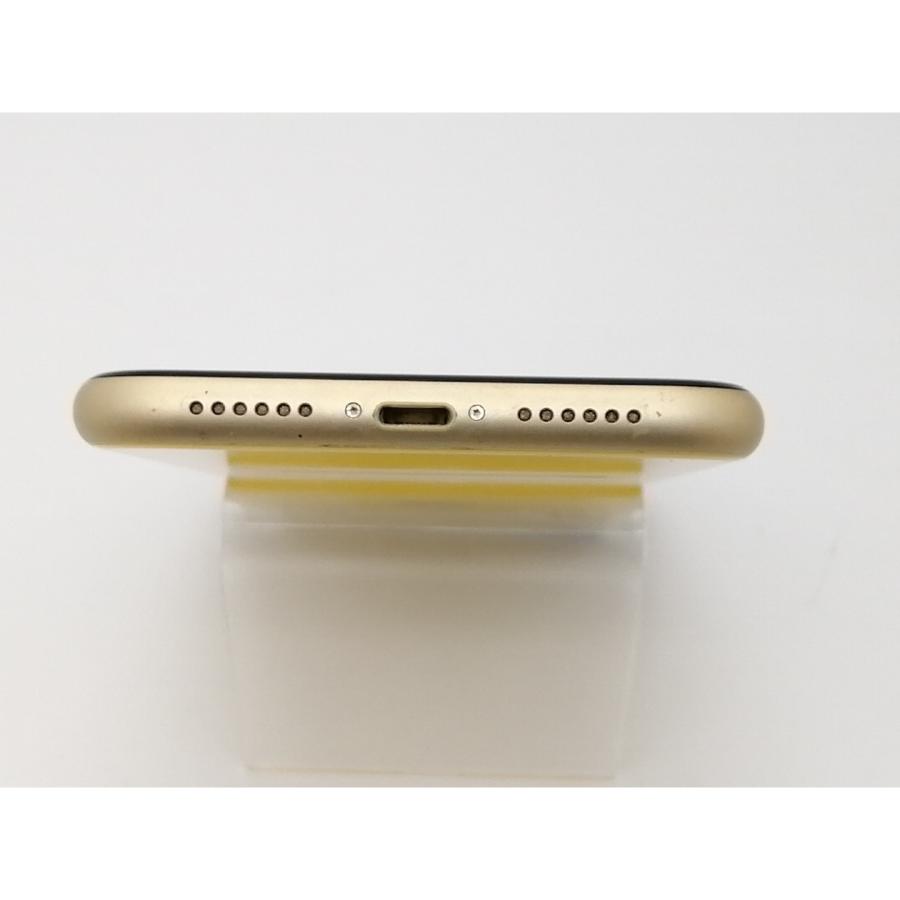 中古】Apple au 【SIMロック解除済み】 iPhone XR 64GB イエロー