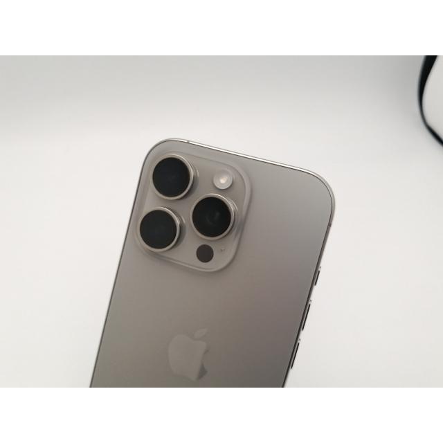中古】Apple 国内版 【SIMフリー】 iPhone 16 Pro 256GB ナチュラル
