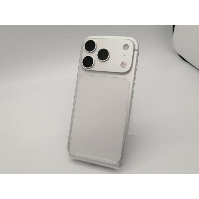 中古】Apple 国内版 【SIMフリー】 iPhone 17 Pro 1TB シルバー MG8D4J