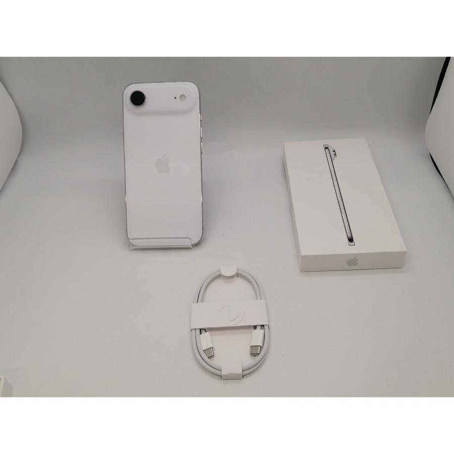 【中古】Apple 国内版 【SIMフリー】 iPhone Air 256GB クラウドホワイト MG284J/A【アリオ倉敷】保証期間１ヶ月【ランクA】の画像