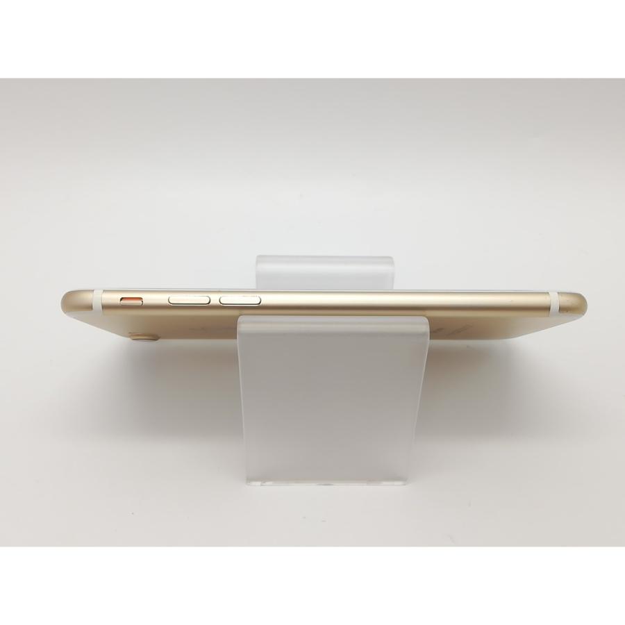 中古】Apple docomo 【SIMロック解除済み】 iPhone 7 32GB ゴールド