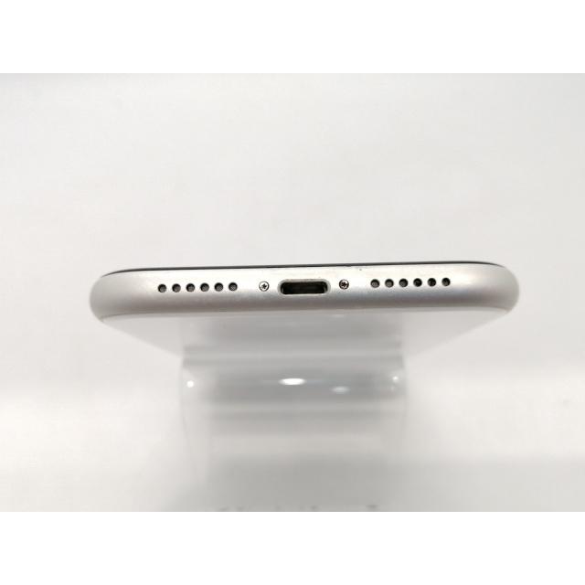 中古】Apple docomo 【SIMロック解除済み】 iPhone XR 64GB ホワイト
