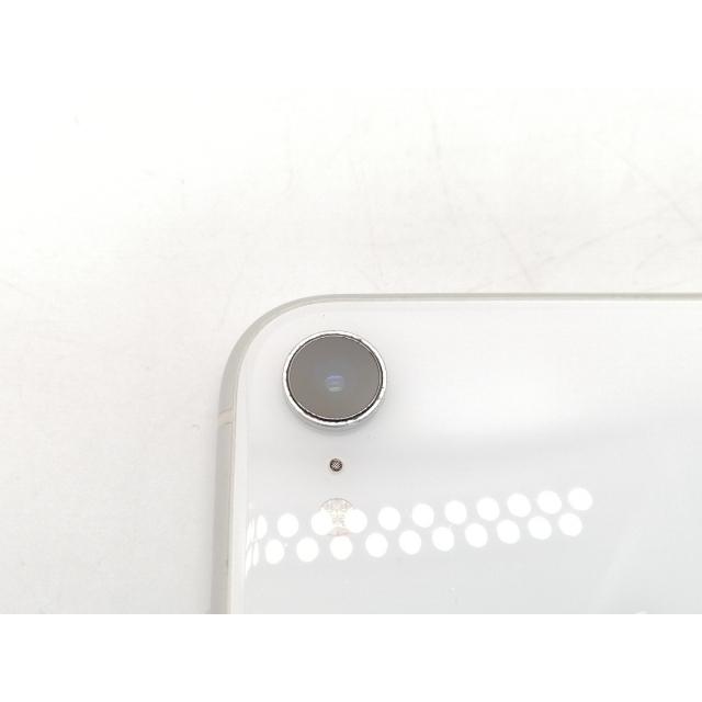 中古】Apple docomo 【SIMロック解除済み】 iPhone XR 64GB ホワイト