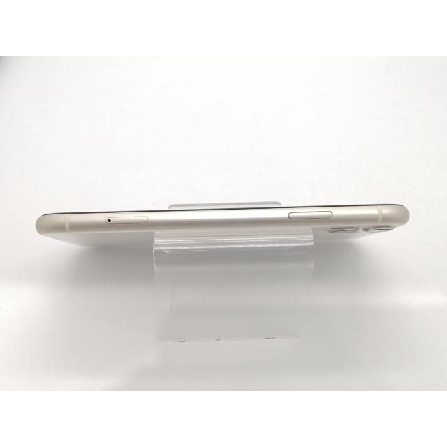 中古】Apple docomo 【SIMロック解除済み】 iPhone 11 64GB ホワイト