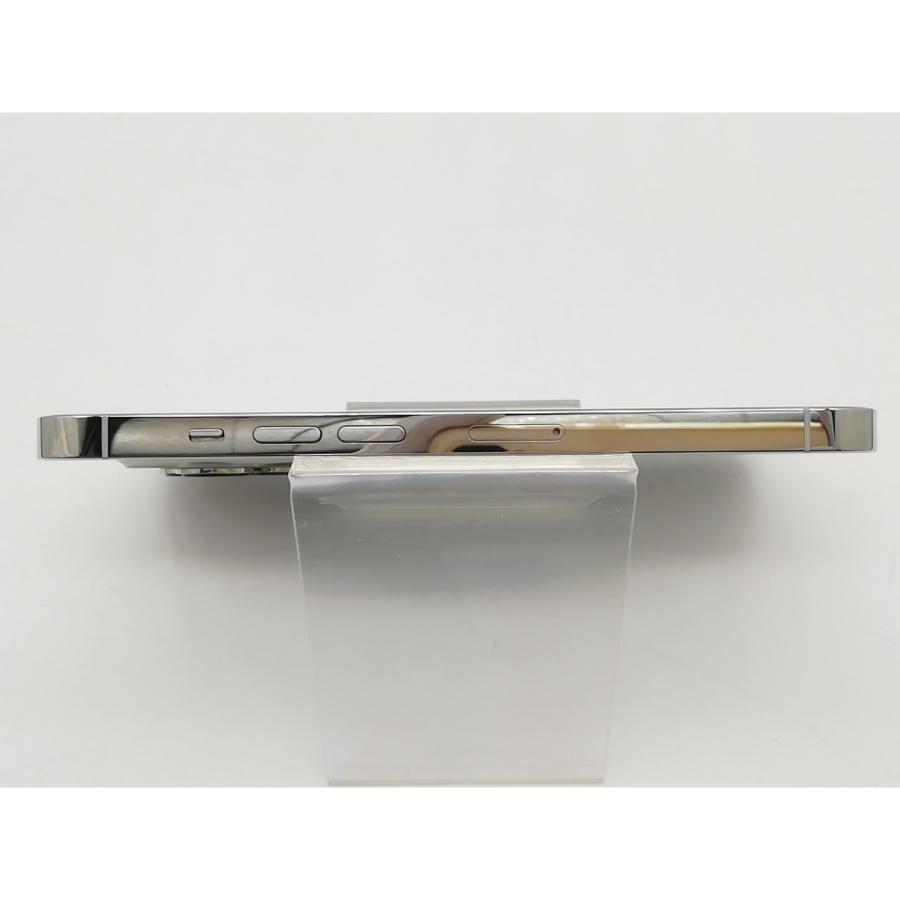 【中古】Apple SoftBank 【SIMフリー】 iPhone 13 Pro 128GB シルバー MLUF3J/A【鹿児島中町】保証期間１ヶ月【ランクC】の画像