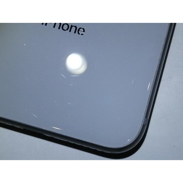 中古】Apple docomo 【SIMロック解除済み】 iPhone 8 256GB シルバー