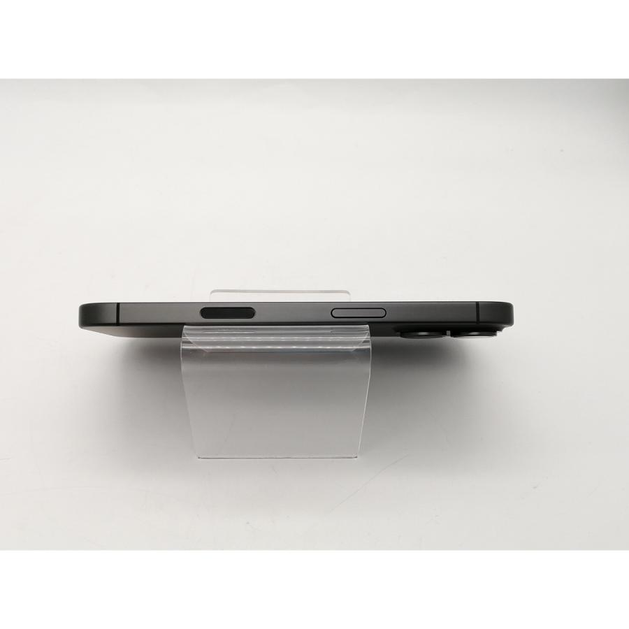 【中古】Apple 国内版 【SIMフリー】 iPhone 17 256GB ブラック MG674J/A【広島本通】保証期間１ヶ月【ランクA】の画像
