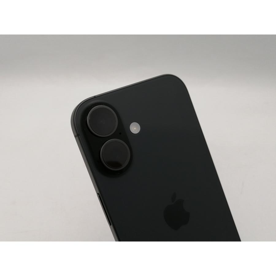 中古】Apple 国内版 【SIMフリー】 iPhone 17 256GB ブラック MG674J/A