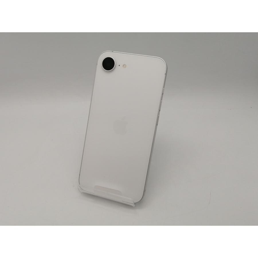 【未使用】Apple docomo 【SIMフリー】iPhone 17e 256GB ホワイト MHRP4J/A【京都】保証期間３ヶ月の画像