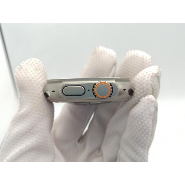 【中古】Apple Apple Watch Ultra3 49mm Cellular ナチュラルチタニウムケース (バンド無し)【広島本通】保証期間１ヶ月【ランクA】の画像