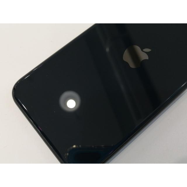 中古】Apple au 【SIMフリー】 iPhone SE（第3世代） 64GB 