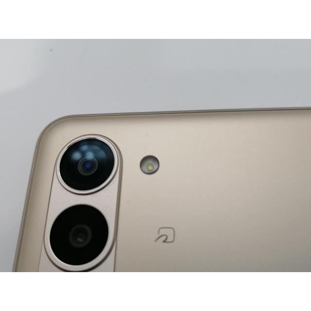 中古】FCNT IIJmio 【SIMフリー】 arrows We2 Plus シャンパンシルバー