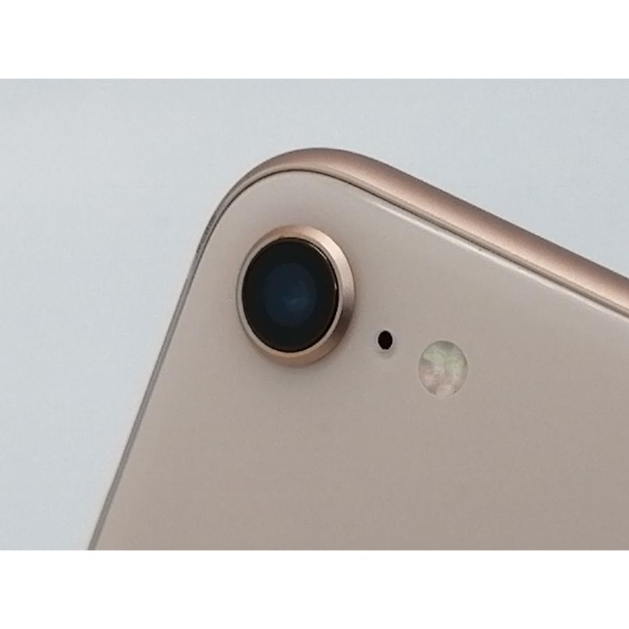中古】Apple docomo 【SIMロック解除済み】 iPhone 8 64GB ゴールド