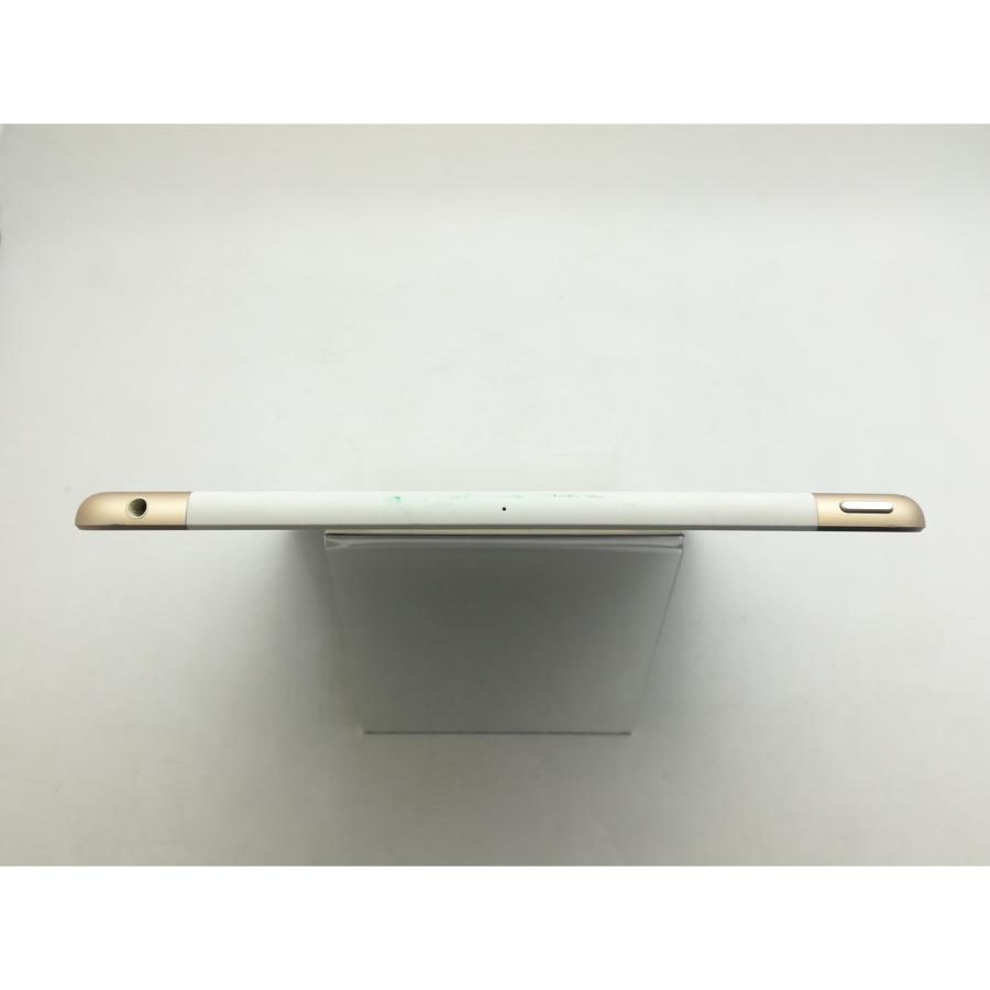 中古】Apple docomo 【SIMロック解除済み】 iPad（第5世代/2017） 32GB