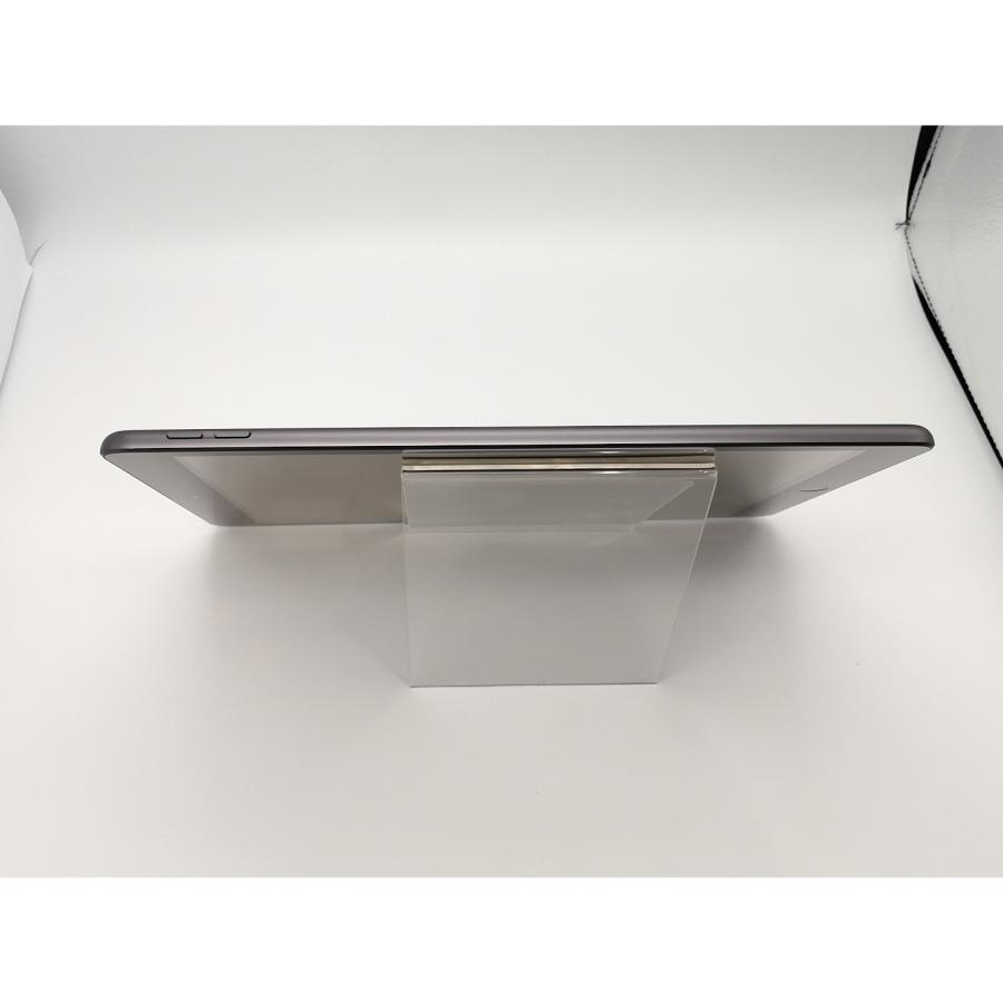 【中古】Apple iPad（第8世代） Wi-Fiモデル 128GB スペースグレイ MYLD2J/A【小倉駅前】保証期間１ヶ月【ランクA】