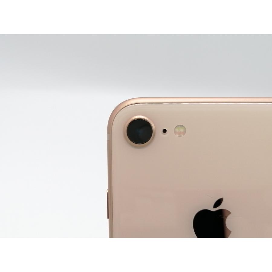 中古】Apple docomo 【SIMロック解除済み】 iPhone 8 64GB ゴールド