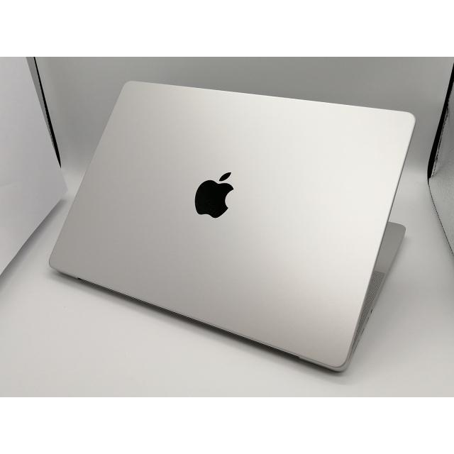 【中古】Apple MacBook Pro 14インチ M3(CPU:8C/GPU:10C) 8GB/512GB シルバー MR7J3J/A (14インチ,M3,2023)【小倉駅前】保証期間１ヶ月【ランクB】の画像