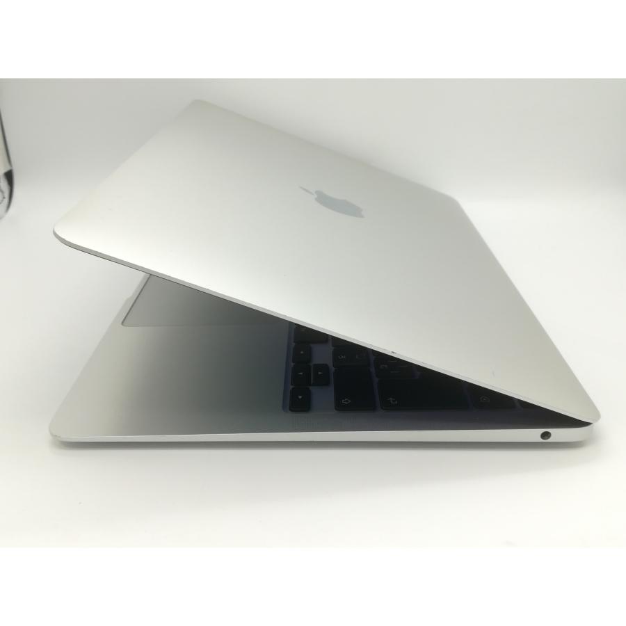 【中古】Apple MacBook Air 13インチ CTO (Early 2020) シルバー Core i5(1.1G)/8G/512G/Iris Plus【福岡天神】保証期間１ヶ月【ランクC】の画像