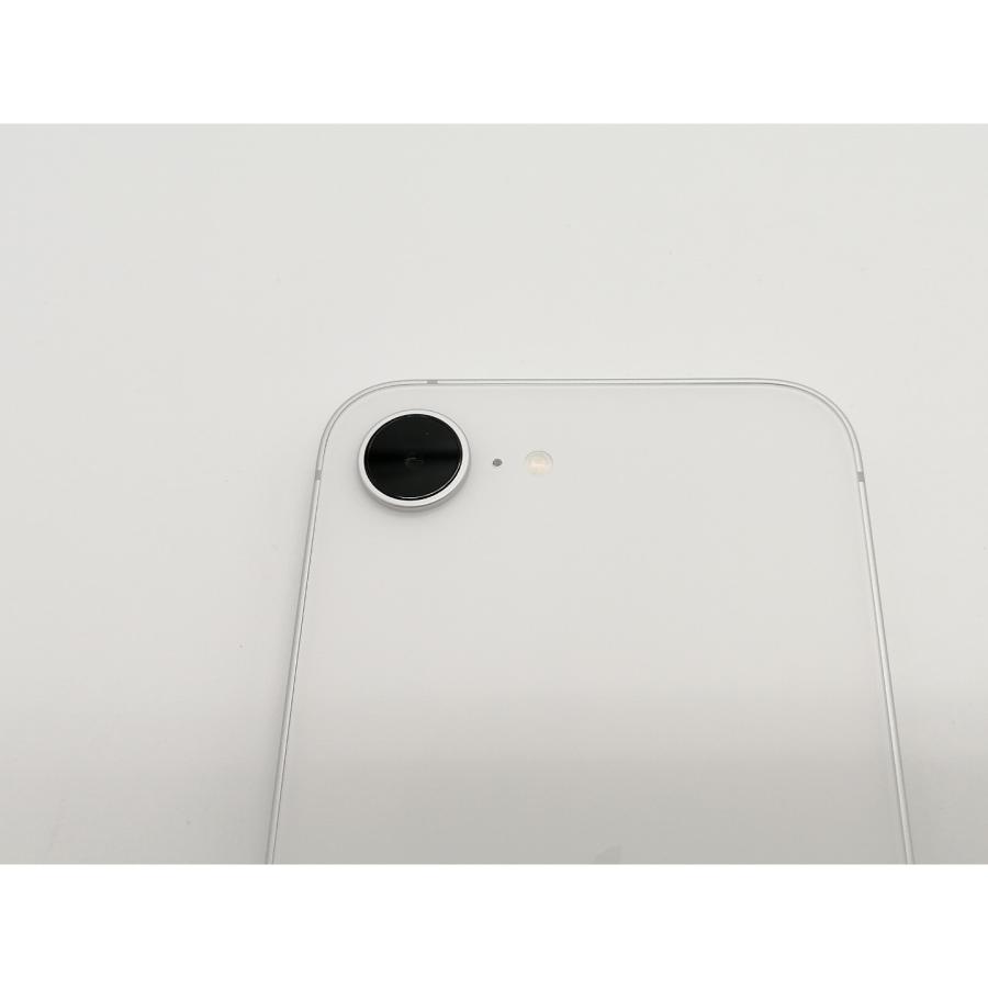 【中古】Apple au 【SIMフリー】 iPhone 16e 128GB ホワイト MD1R4J/A【小倉駅前】保証期間１ヶ月【ランクA】の画像