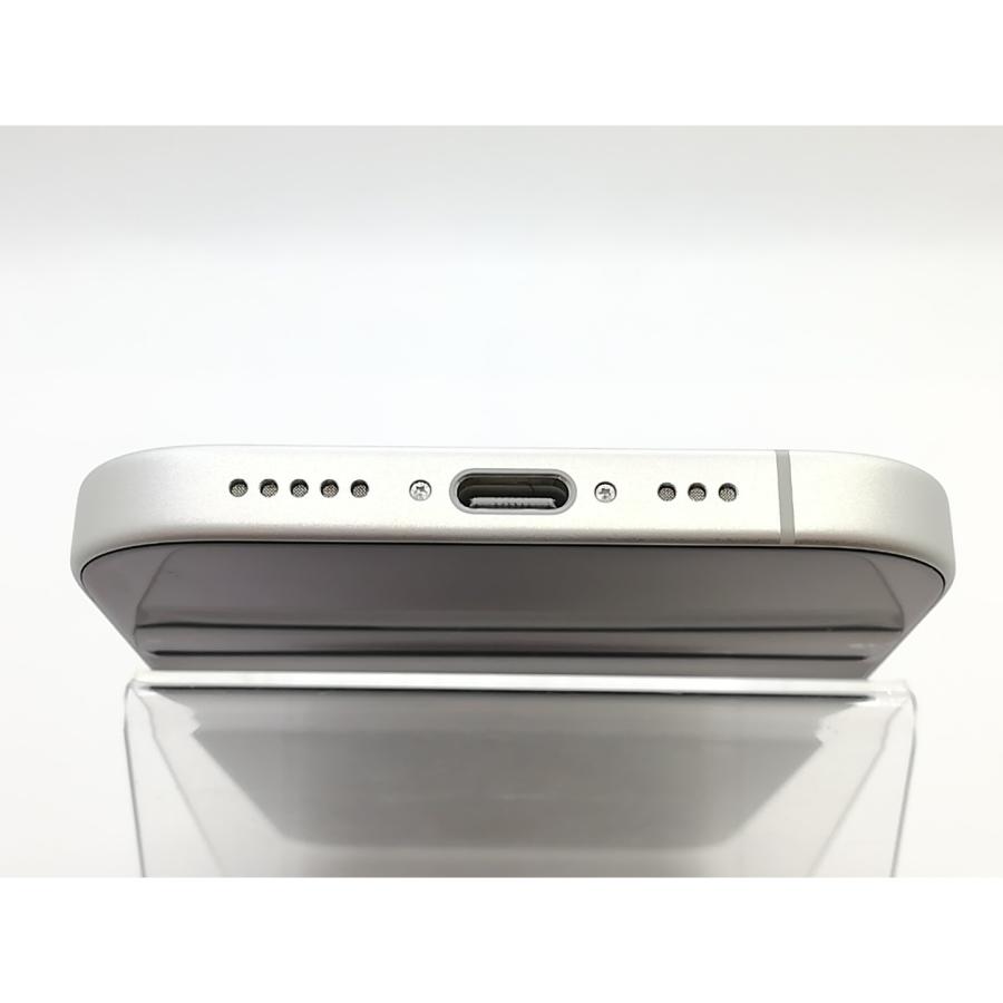 【中古】Apple 国内版 【SIMフリー】 iPhone 17 256GB ホワイト MG684J/A【熊本】保証期間１ヶ月【ランクA】の画像