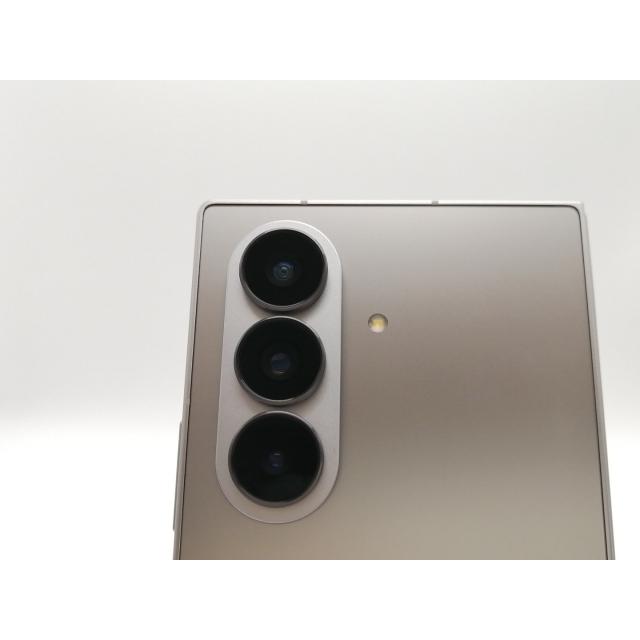 中古】SAMSUNG 国内版 【SIMフリー】 Galaxy Z Fold7 シルバーシャドウ