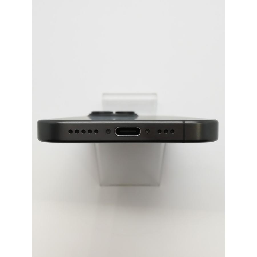 【中古】Apple 国内版 【SIMフリー】 iPhone 15 Pro 128GB ブラックチタニウム MTU73J/A【三宮駅前】保証期間１ヶ月【ランクB】の画像