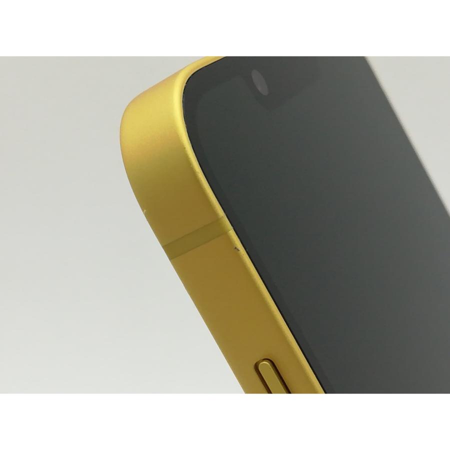 【中古】Apple docomo 【SIMフリー】 iPhone 14 128GB イエロー MR3Q3J/A【神戸】保証期間１ヶ月【ランクB】の画像