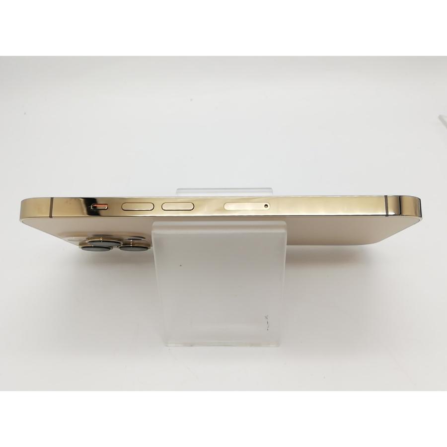 【中古】Apple au 【SIMフリー】 iPhone 13 Pro 256GB ゴールド MLUQ3J/A【アリオ倉敷】保証期間１ヶ月【ランクC】の画像