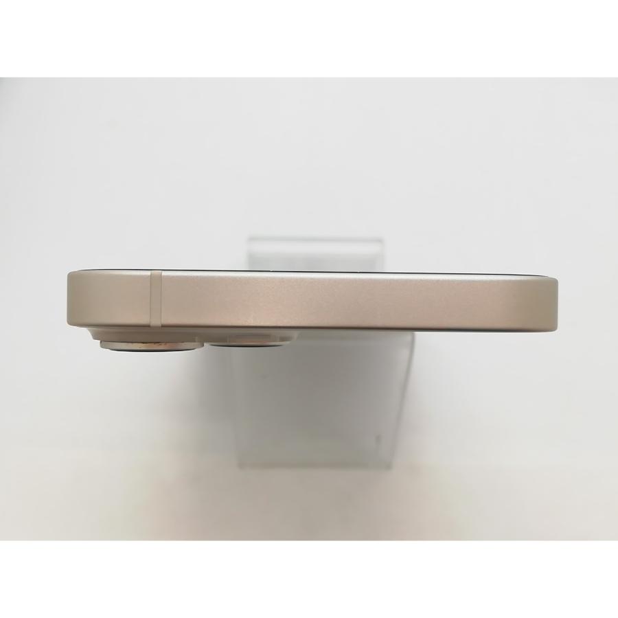 【中古】Apple docomo 【SIMフリー】 iPhone 14 512GB スターライト MPX23J/A【広島本通】保証期間１ヶ月【ランクB】の画像