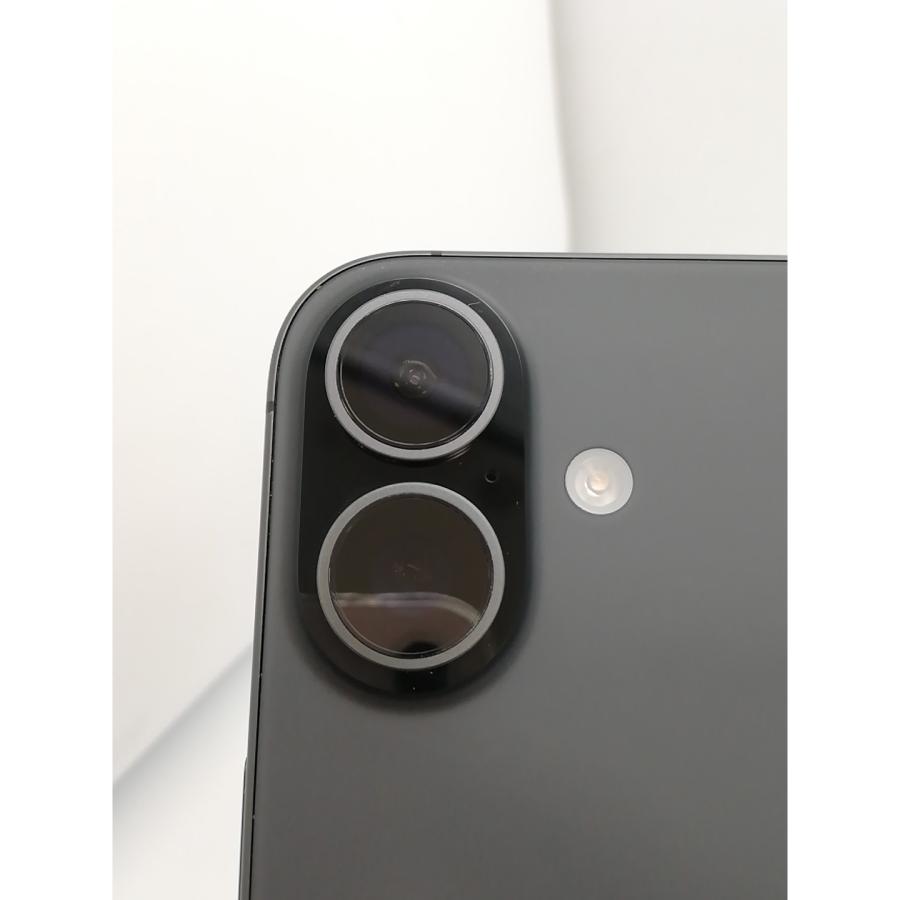 【中古】Apple 国内版 【SIMフリー】 iPhone 17 256GB ブラック MG674J/A【アリオ倉敷】保証期間１ヶ月【ランクA】の画像