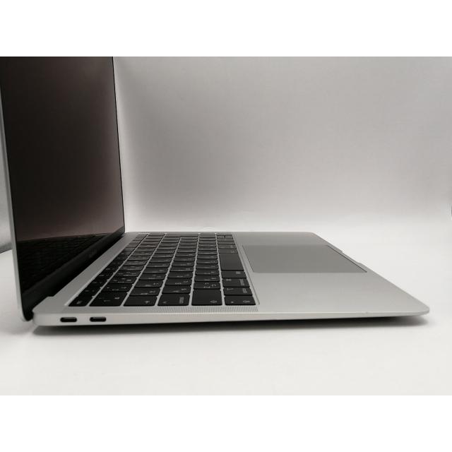 【中古】Apple MacBook Air 13インチ Corei5:1.6GHz 256GB シルバー MREC2J/A (Late 2018)【川崎駅前】保証期間１ヶ月【ランクB】の画像