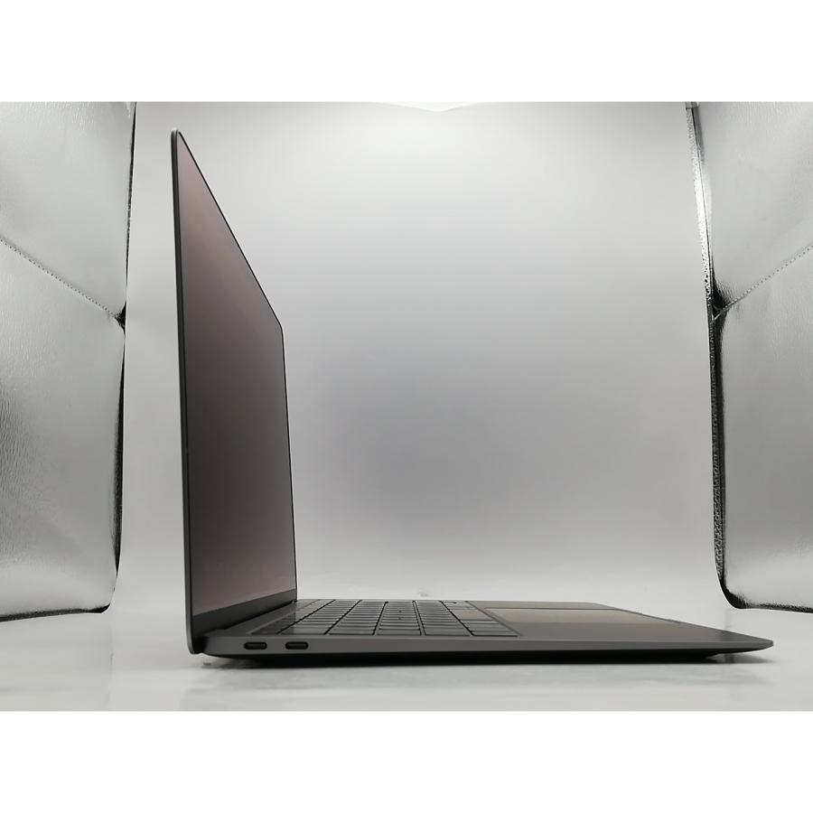 【中古】Apple MacBook Air 13インチ Corei5:1.6GHz 128GB スペースグレイ MRE82J/A (Late 2018)【川崎駅前】保証期間１ヶ月【ランクC】の画像