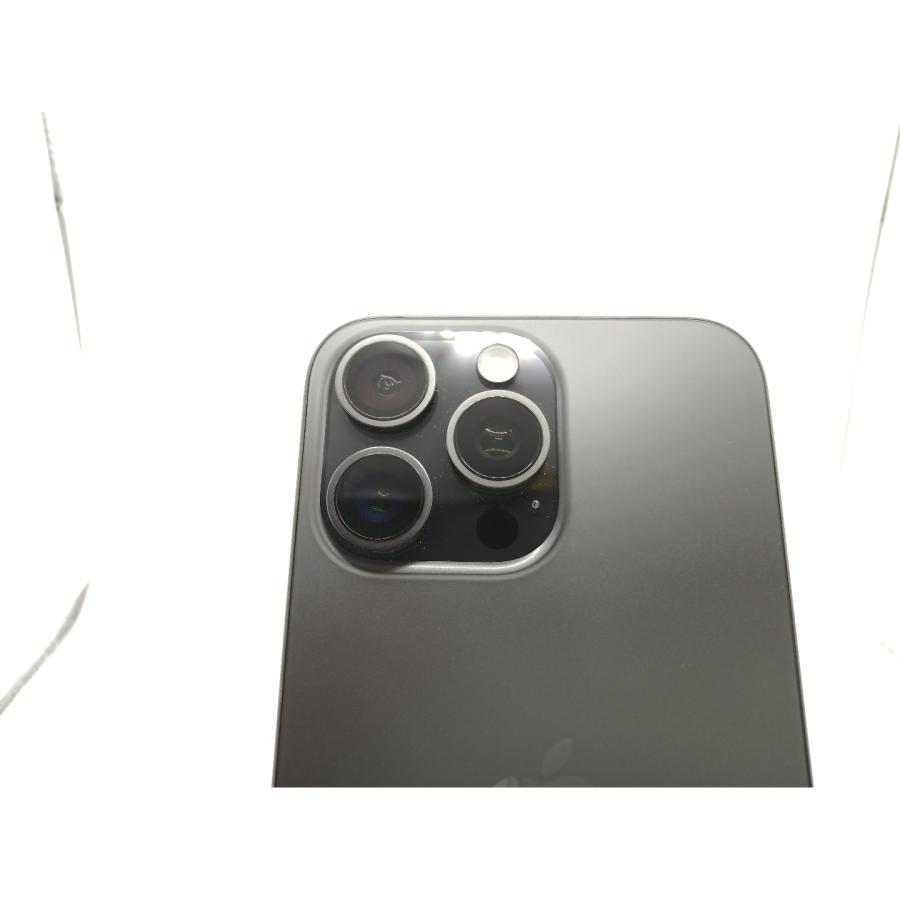 スマホ 【】Apple docomo 【SIMフリー】 iPhone 15 Pro Max 256GB 
