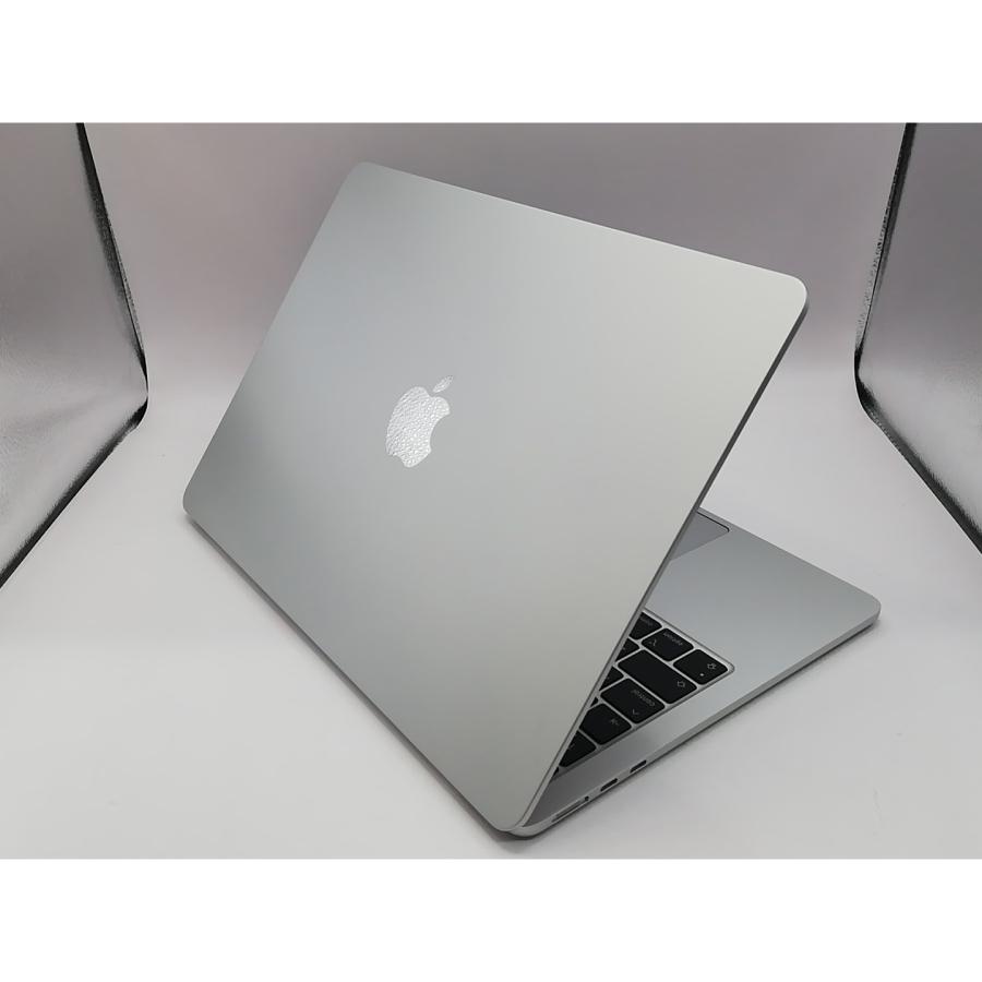 中古】Apple MacBook Air 13インチ M2(CPU:8C/GPU:8C) 8GB/256GB