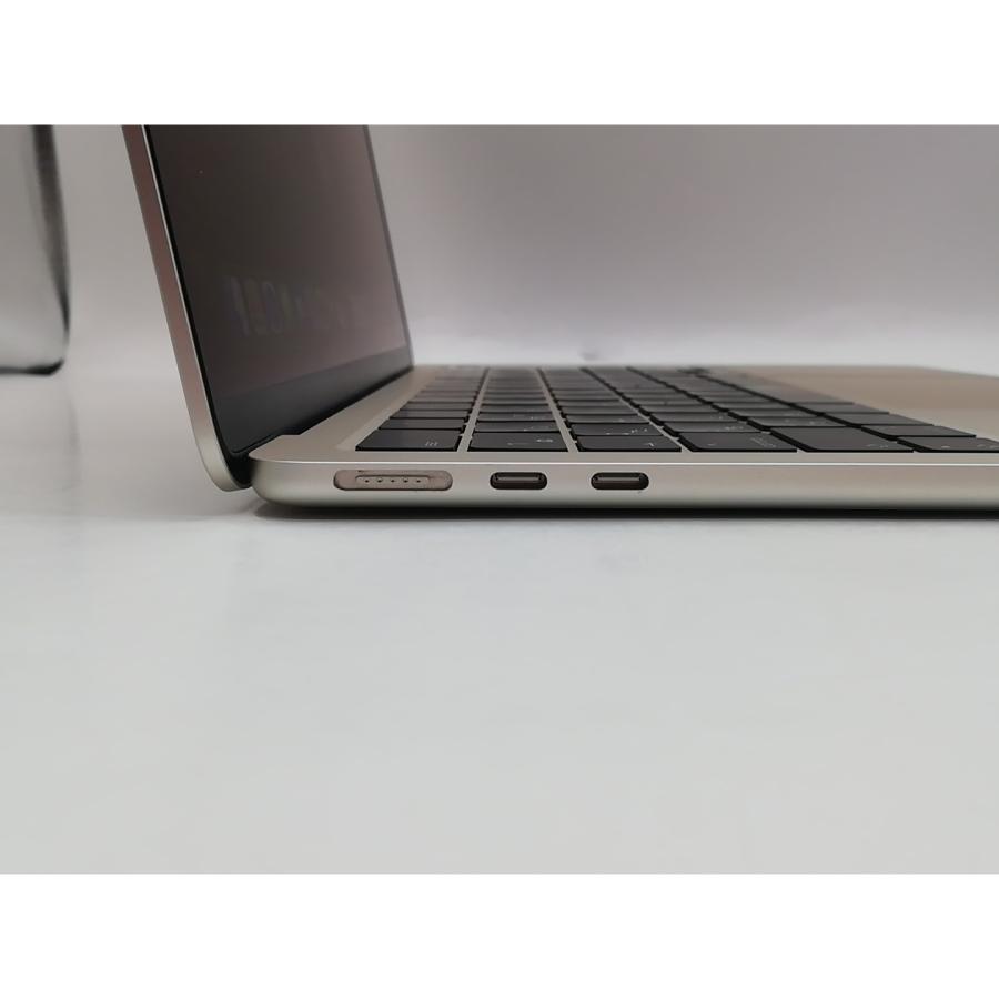 【中古】Apple MacBook Air 13インチ M3(CPU:8C/GPU:8C) 16GB/256GB スターライト MC8J4J/A (13インチ, M3, 2024)【川崎駅前】保証期間１ヶ月【ランクB】の画像