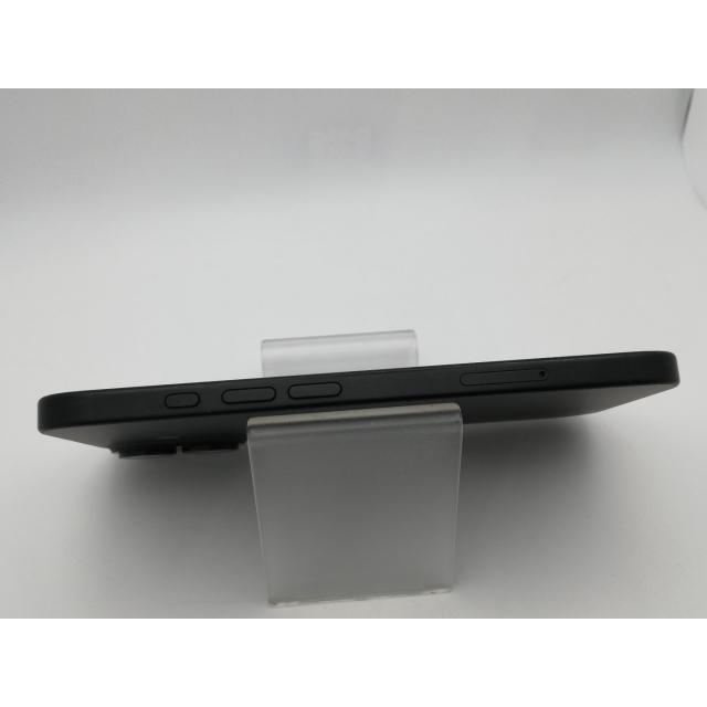 【中古】Apple 国内版 【SIMフリー】 iPhone 16 256GB ブラック MYDW3J/A【新橋烏森通り】保証期間１ヶ月【ランクC】の画像