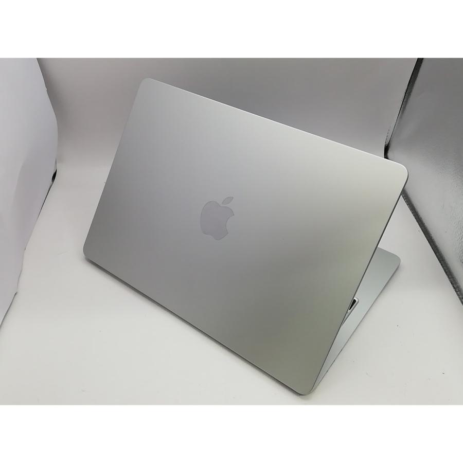【中古】Apple MacBook Air 13インチ CTO (M2,2022) シルバー M2(CPU:8C/GPU:10C)/16G/512G/67W(70W) AC【川崎駅前】保証期間１ヶ月【ランクA】の画像