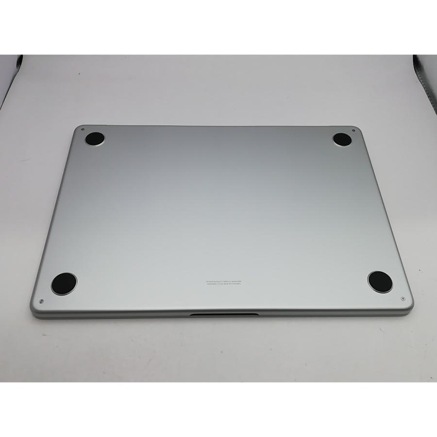 【中古】Apple MacBook Air 13インチ CTO (M2,2022) シルバー M2(CPU:8C/GPU:10C)/16G/512G/67W(70W) AC【川崎駅前】保証期間１ヶ月【ランクA】の画像