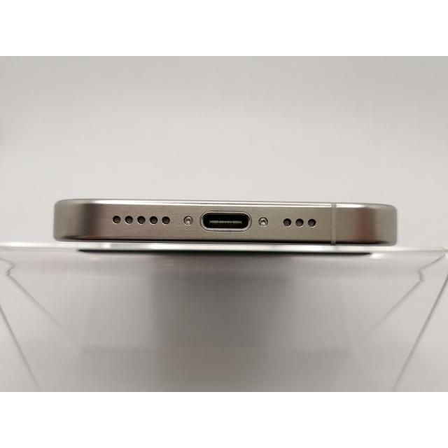 【中古】Apple 国内版 【SIMフリー】 iPhone 15 Pro 128GB ホワイトチタニウム MTU83J/A【横浜】保証期間１ヶ月【ランクB】の画像